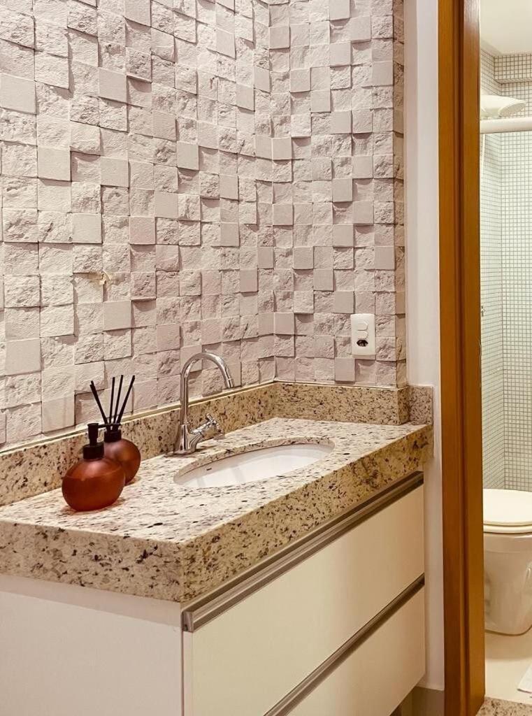 Appartement 2 Qts.| 4 Hosp. | Ao Lado Do Goiania Shopping Extérieur photo